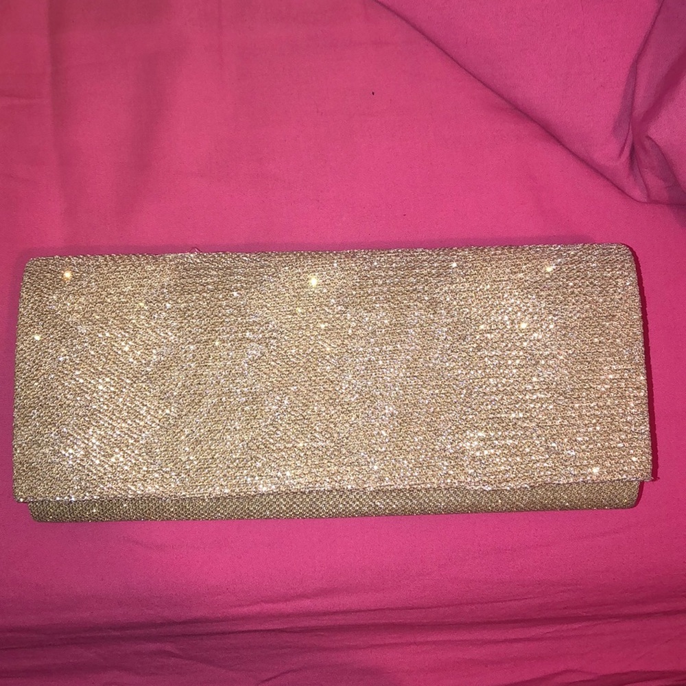 Beautiful Gold Sparkly Clutch!